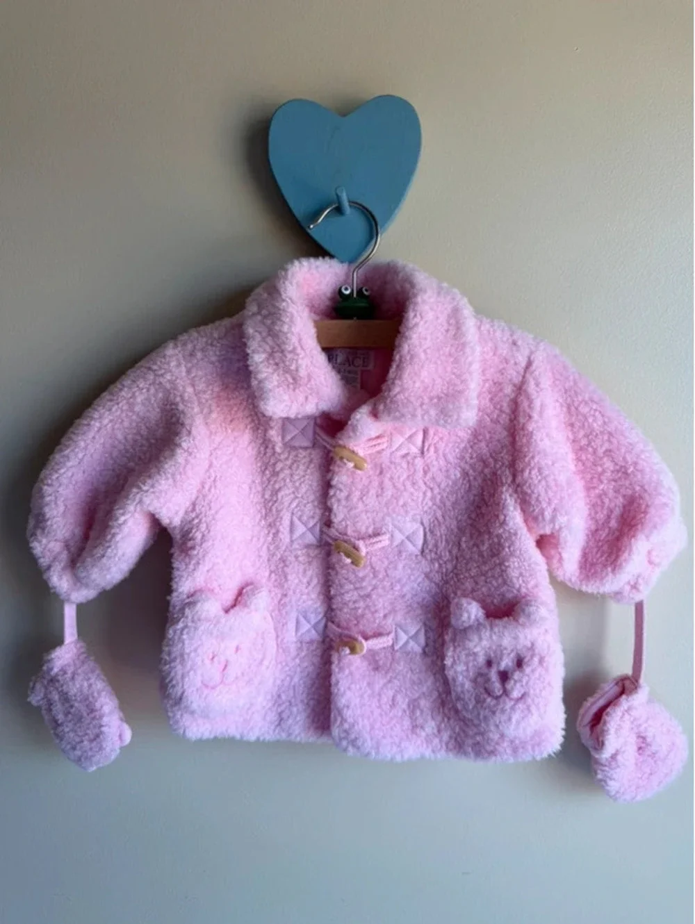 The Children's Place Baby Girls Sherpa Bear Coat & Mittens 0-3M (fit up to 12m)